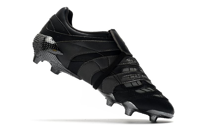 predator eternal class black