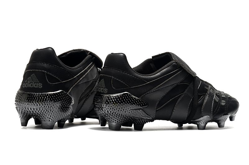 predator eternal class black