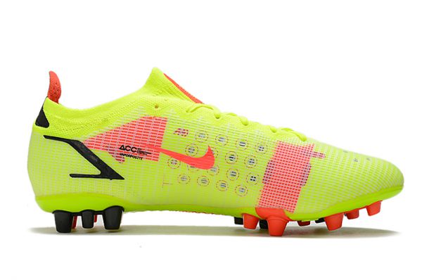 size 14 nike soccer shoes