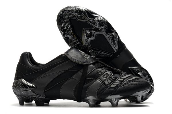 predator eternal class black
