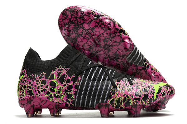 magenta puma