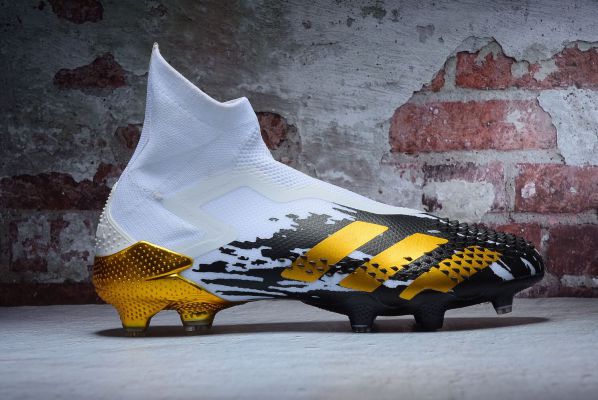 white and gold adidas predator